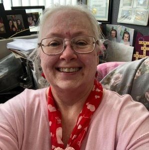 Meet your Posher, Marion